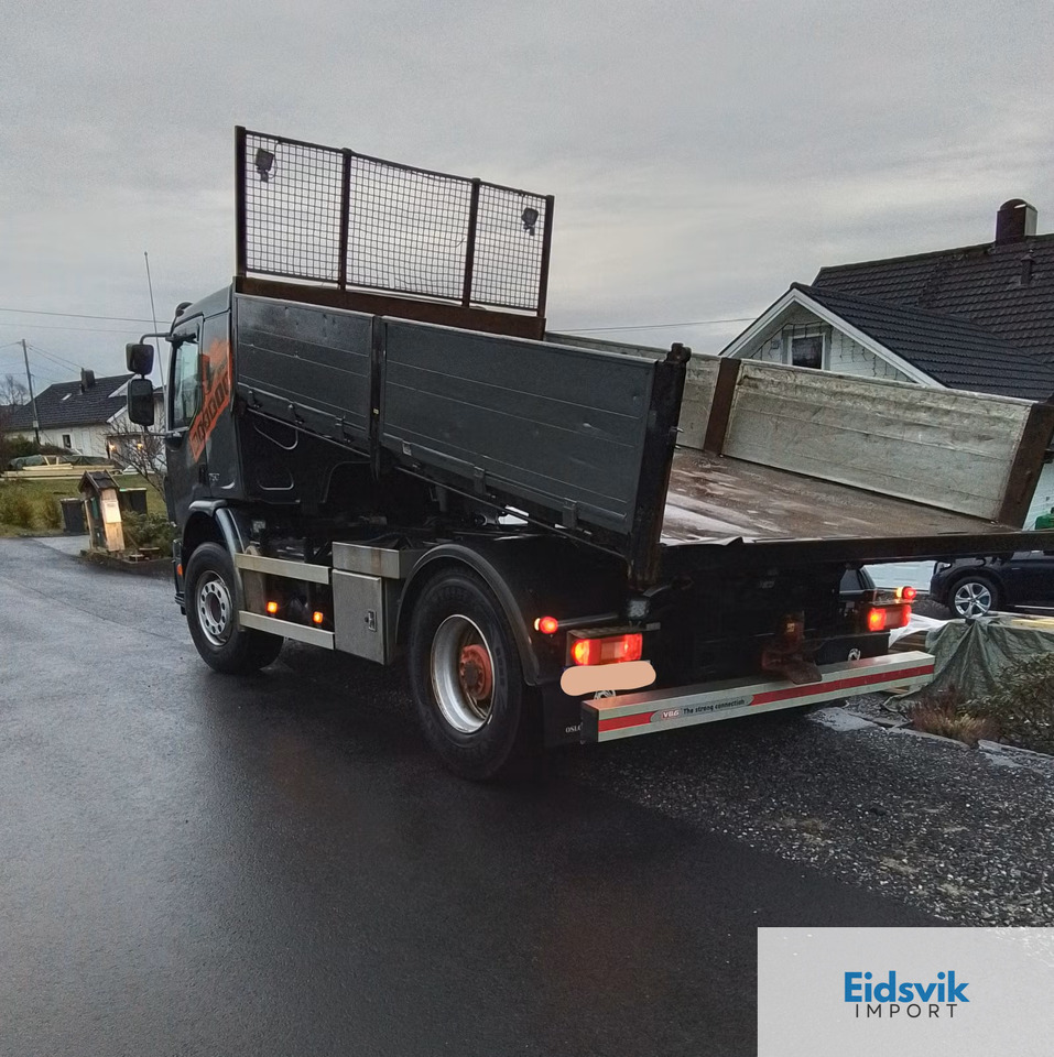 VOLVO EF 340 - Kamion vetëshkarkues: foto 2 VOLVO EF 340 - Kamion vetëshkarkues: foto 2