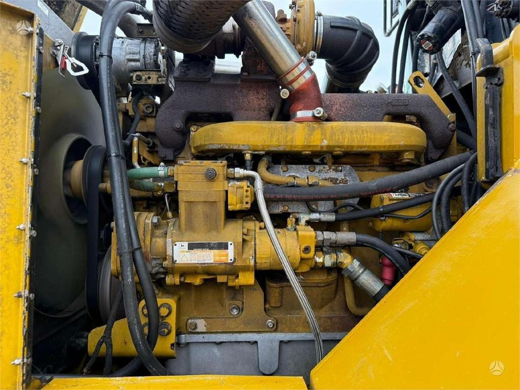 Shkarkues teleskopik CAT TerraGator 2104 CE&EPA: foto 14 Shkarkues teleskopik CAT TerraGator 2104 CE&EPA: foto 14