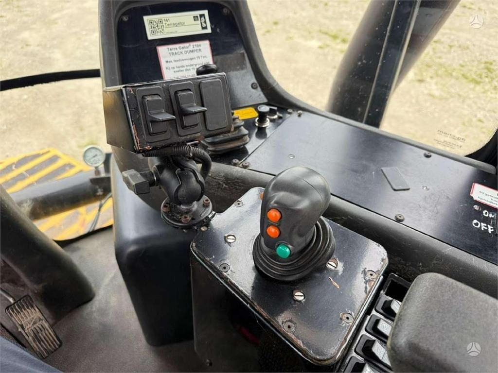 Shkarkues teleskopik CAT TerraGator 2104 CE&EPA: foto 19 Shkarkues teleskopik CAT TerraGator 2104 CE&EPA: foto 19