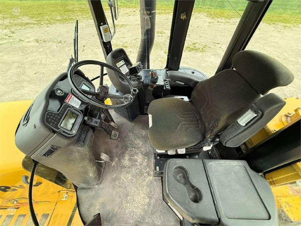 Shkarkues teleskopik CAT TerraGator 2104 CE&EPA: foto 17 Shkarkues teleskopik CAT TerraGator 2104 CE&EPA: foto 17