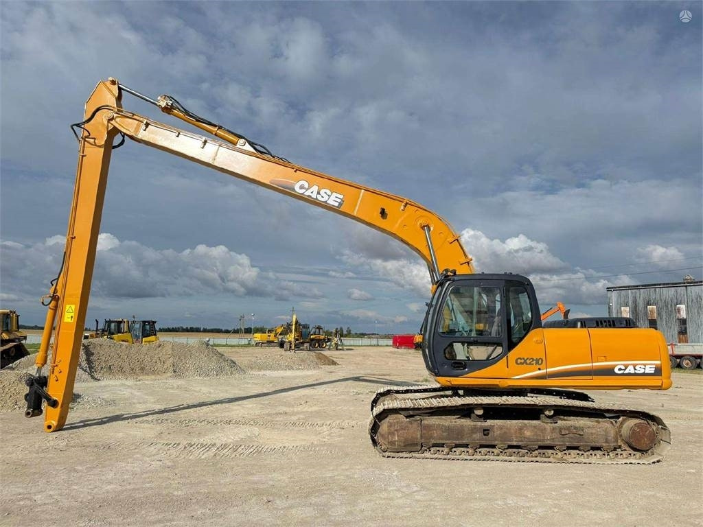 Case CX 210 Longreach 16 m - Ekskavator me zinxhirë: foto 2 Case CX 210 Longreach 16 m - Ekskavator me zinxhirë: foto 2