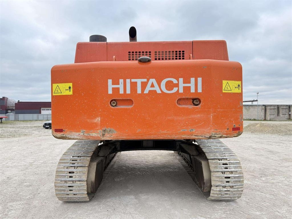 Hitachi ZX 470 LCH-3 - Ekskavator me zinxhirë: foto 4 Hitachi ZX 470 LCH-3 - Ekskavator me zinxhirë: foto 4