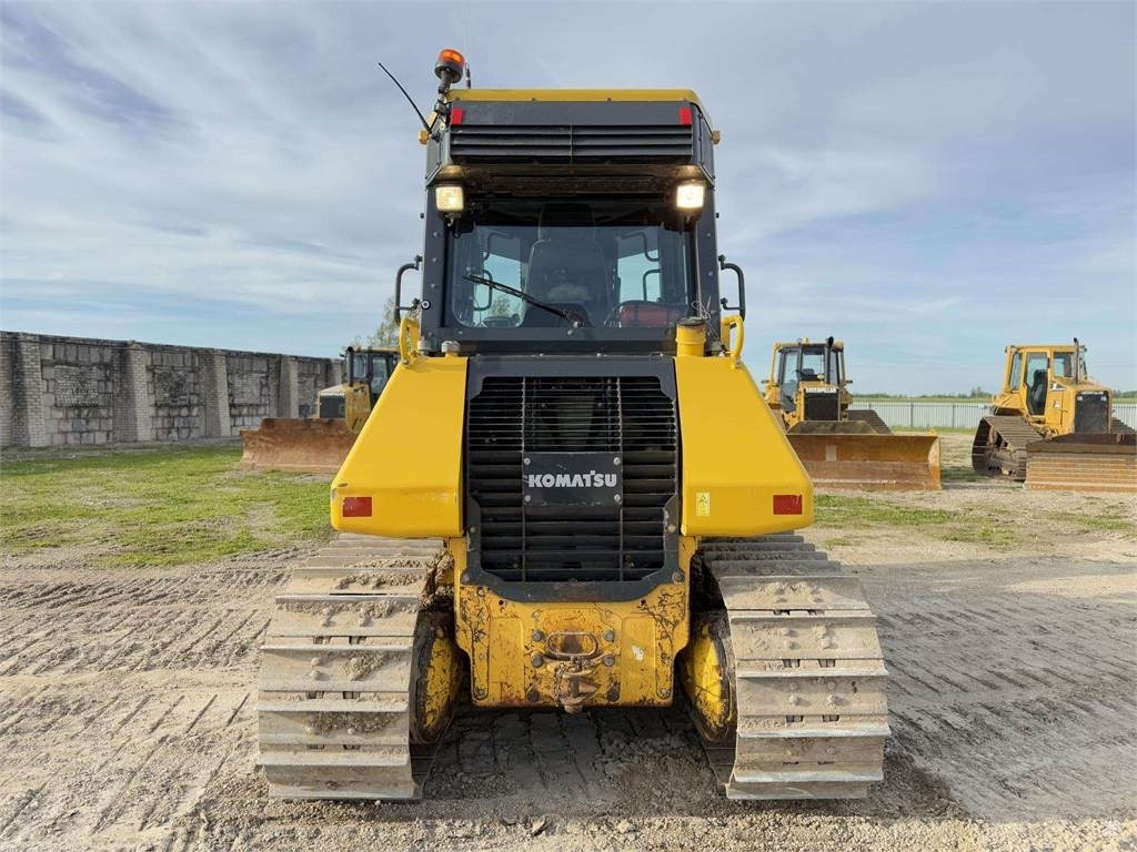Komatsu D51EX-22 , GPS ready - Buldozer: foto 5 Komatsu D51EX-22 , GPS ready - Buldozer: foto 5