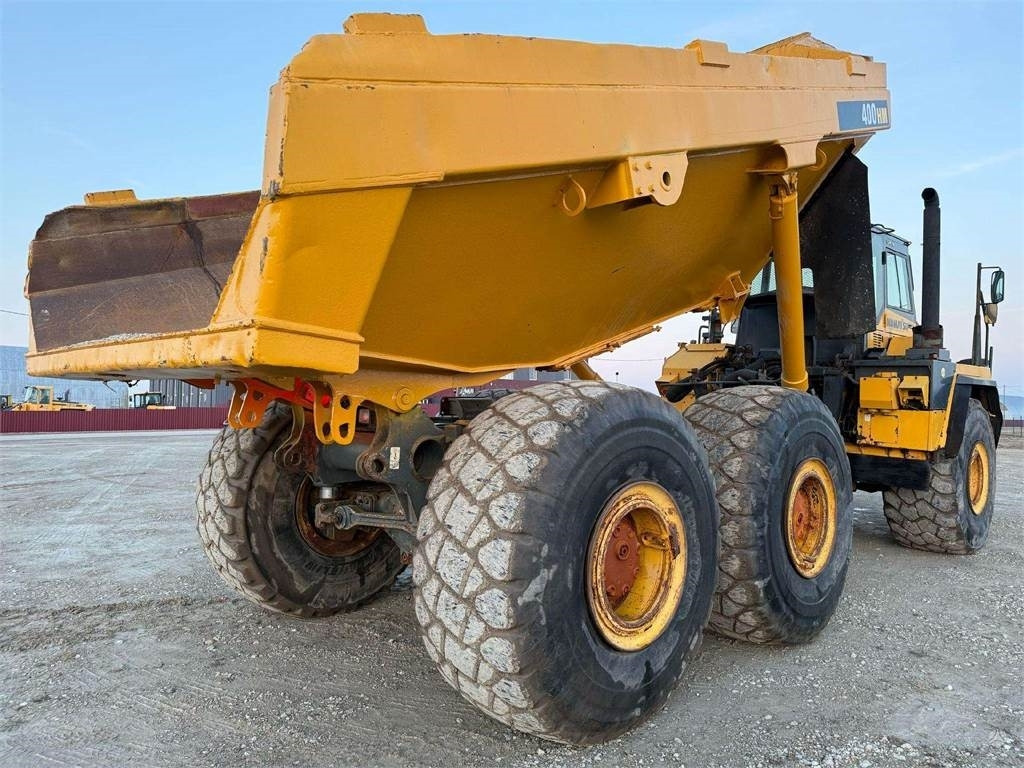 Komatsu HM 400-2 - Shkarkues teleskopik: foto 4 Komatsu HM 400-2 - Shkarkues teleskopik: foto 4