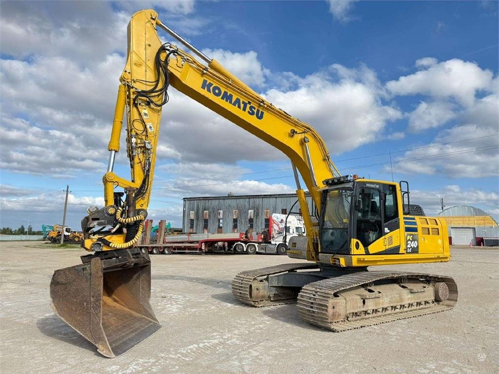 Komatsu PC 240 LC-10 ENGCON ROTOTILT - Ekskavator me zinxhirë: foto 1 Komatsu PC 240 LC-10 ENGCON ROTOTILT - Ekskavator me zinxhirë: foto 1
