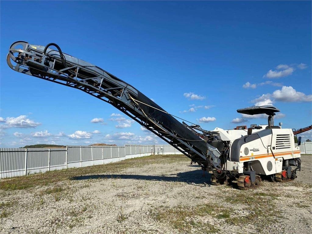 Wirtgen W100F - Frezë asfalti: foto 4 Wirtgen W100F - Frezë asfalti: foto 4