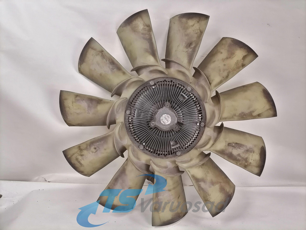 DAF Cooling fan 1644886 - Ventilatori për Kamioni: foto 1 DAF Cooling fan 1644886 - Ventilatori për Kamioni: foto 1