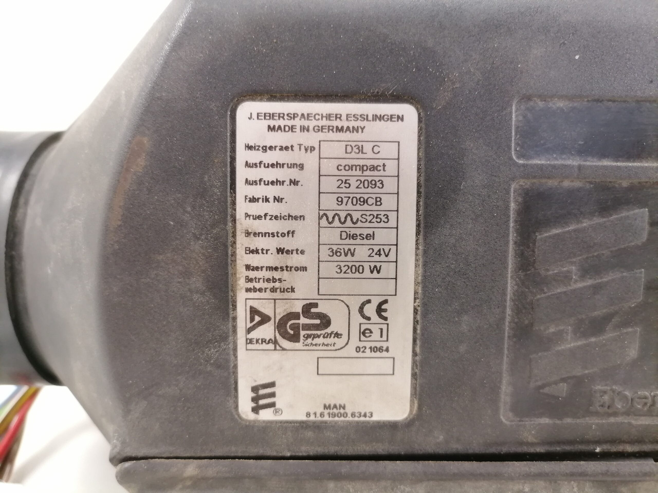 MAN Auxiliary heater 81619006343 - Ngrohja/ Ventilimi për Kamioni: foto 4 MAN Auxiliary heater 81619006343 - Ngrohja/ Ventilimi për Kamioni: foto 4