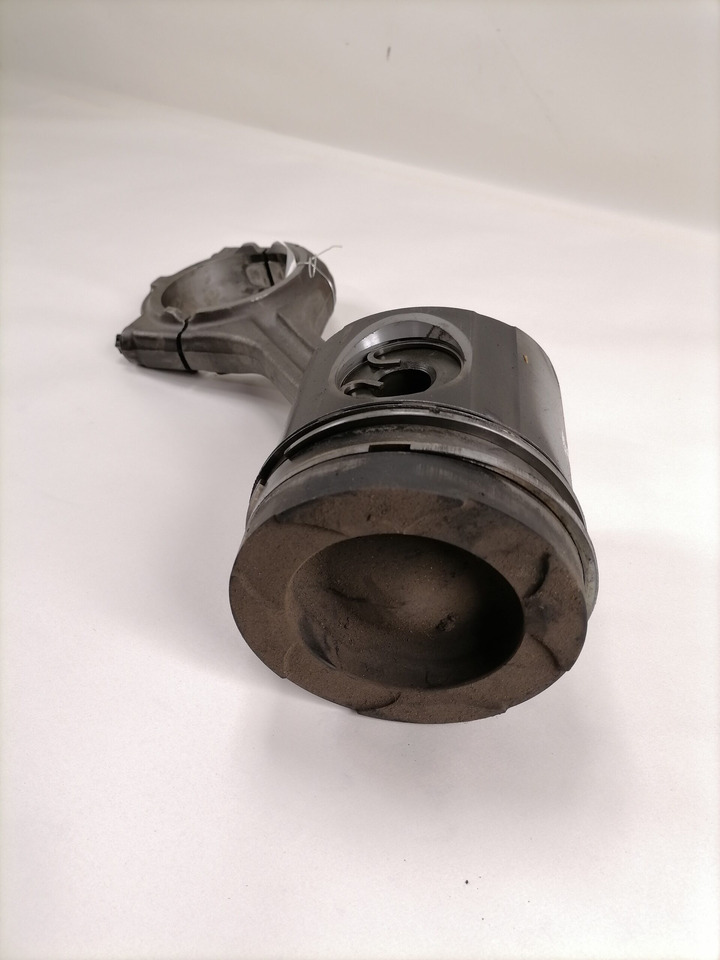 MAN Connecting rod + piston 51024006030 - Pistonat/ Unazat/ Bokullat për Kamioni: foto 3 MAN Connecting rod + piston 51024006030 - Pistonat/ Unazat/ Bokullat për Kamioni: foto 3