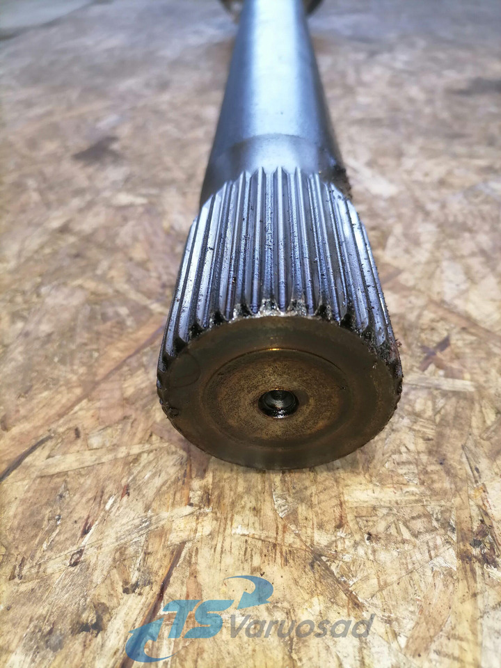 MAN Drive shaft 81355020146 - Boshti i transmisionit për Kamioni: foto 4 MAN Drive shaft 81355020146 - Boshti i transmisionit për Kamioni: foto 4