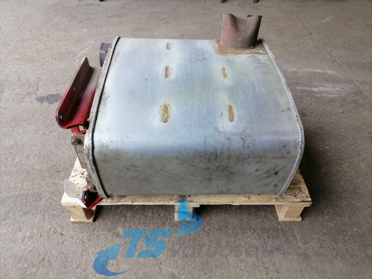 MAN Muffler 81151010346 - Zhurmëmbytësi për Kamioni: foto 4 MAN Muffler 81151010346 - Zhurmëmbytësi për Kamioni: foto 4