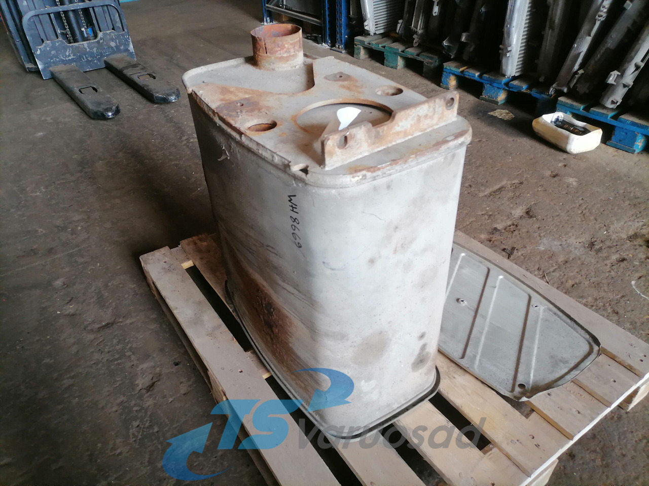 MAN Muffler 81151010346 - Zhurmëmbytësi për Kamioni: foto 2 MAN Muffler 81151010346 - Zhurmëmbytësi për Kamioni: foto 2