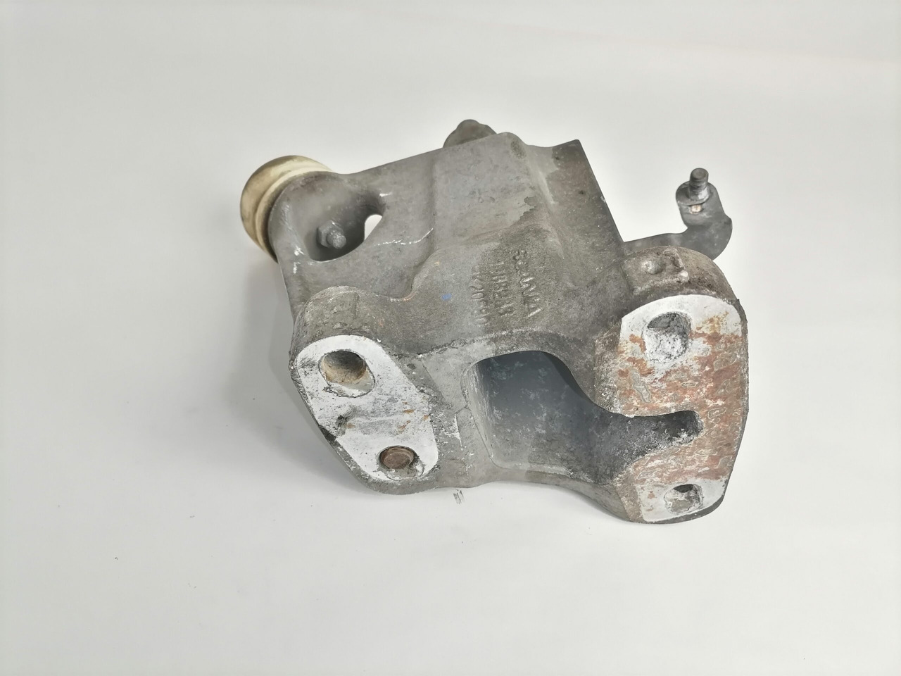 Scania Cab carrier 1788233 - Suspension i kabinës për Kamioni: foto 4 Scania Cab carrier 1788233 - Suspension i kabinës për Kamioni: foto 4