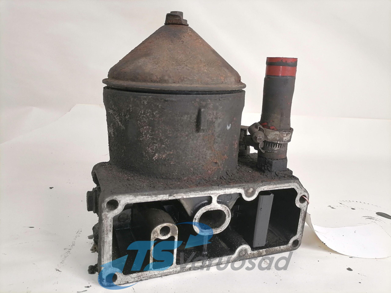 Scania Centrifugal oil cleaner 1776593 - Motori dhe pjesë këmbimi për Kamioni: foto 4 Scania Centrifugal oil cleaner 1776593 - Motori dhe pjesë këmbimi për Kamioni: foto 4