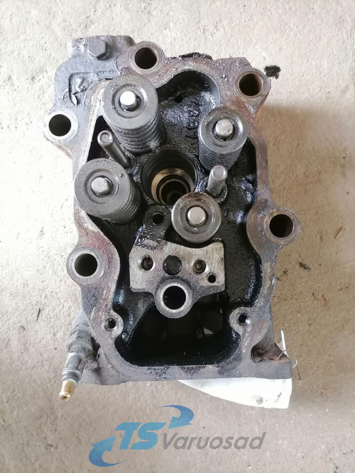 Scania Cylinder head 1750995 - Koka e cilindrit për Kamioni: foto 2 Scania Cylinder head 1750995 - Koka e cilindrit për Kamioni: foto 2