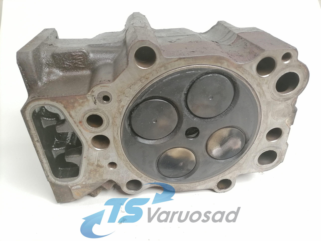 Scania Cylinder head, HPI 1924437 - Koka e cilindrit për Kamioni: foto 5 Scania Cylinder head, HPI 1924437 - Koka e cilindrit për Kamioni: foto 5