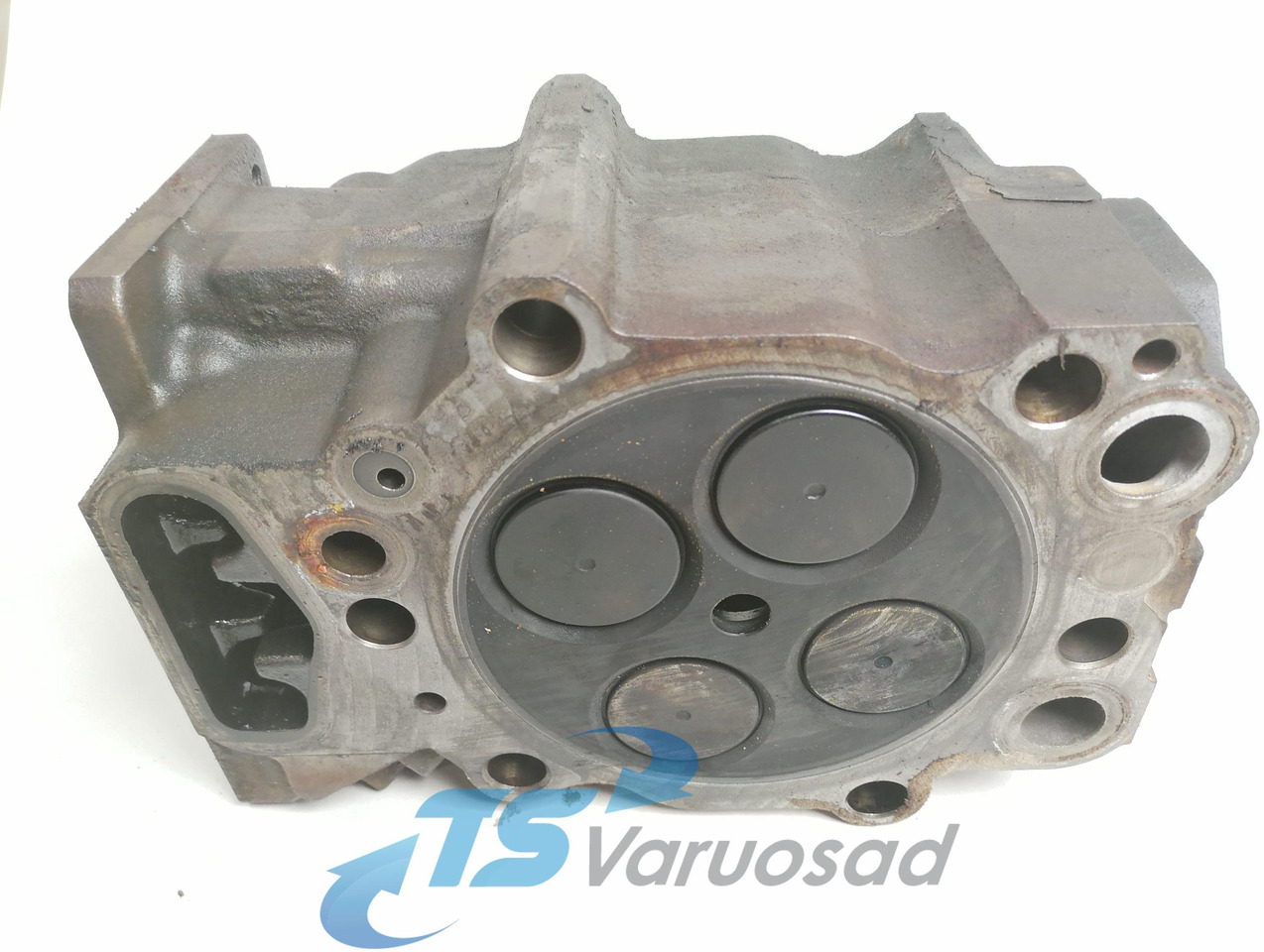 Scania Cylinder head, HPI 1924437 - Koka e cilindrit për Kamioni: foto 5 Scania Cylinder head, HPI 1924437 - Koka e cilindrit për Kamioni: foto 5