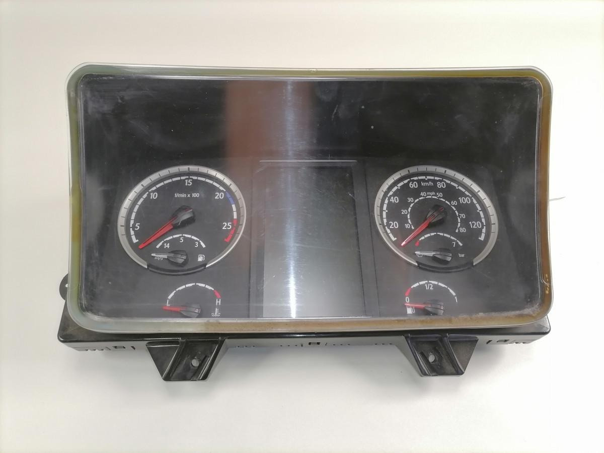 Scania Dashboard 2052213 - Paneli i aparateve për Kamioni: foto 2 Scania Dashboard 2052213 - Paneli i aparateve për Kamioni: foto 2