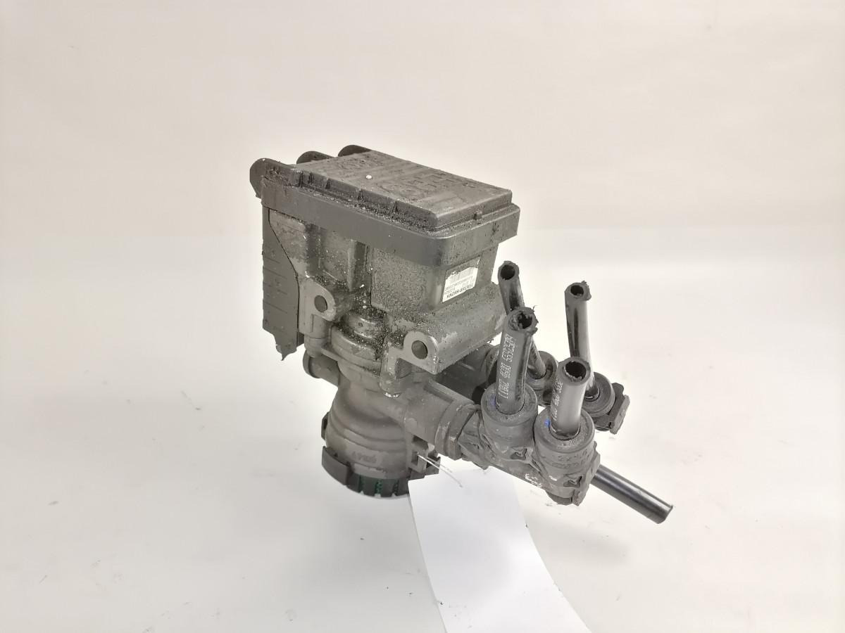 Scania EBS brake valve 2653379 - Valvul frenave për Kamioni: foto 2 Scania EBS brake valve 2653379 - Valvul frenave për Kamioni: foto 2