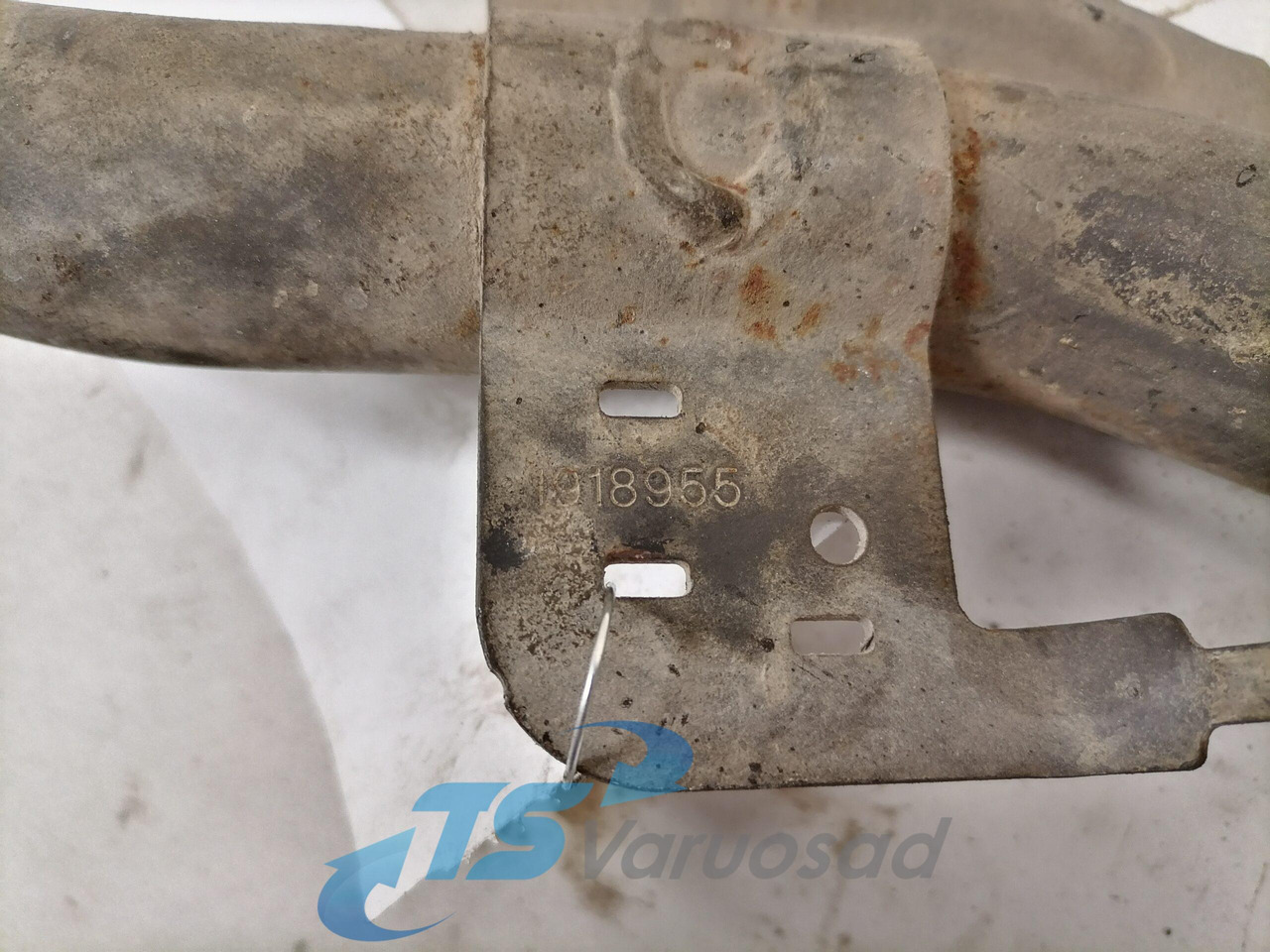 Scania EGR cooler pipe 1918955 - Ftohës EGR për Kamioni: foto 3 Scania EGR cooler pipe 1918955 - Ftohës EGR për Kamioni: foto 3