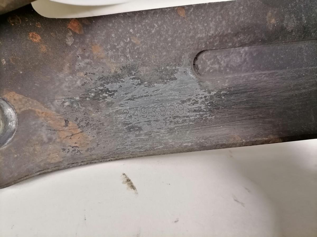 Scania EGR pipe 2493839 - Sistemi i shkarkimit për Kamioni: foto 3 Scania EGR pipe 2493839 - Sistemi i shkarkimit për Kamioni: foto 3