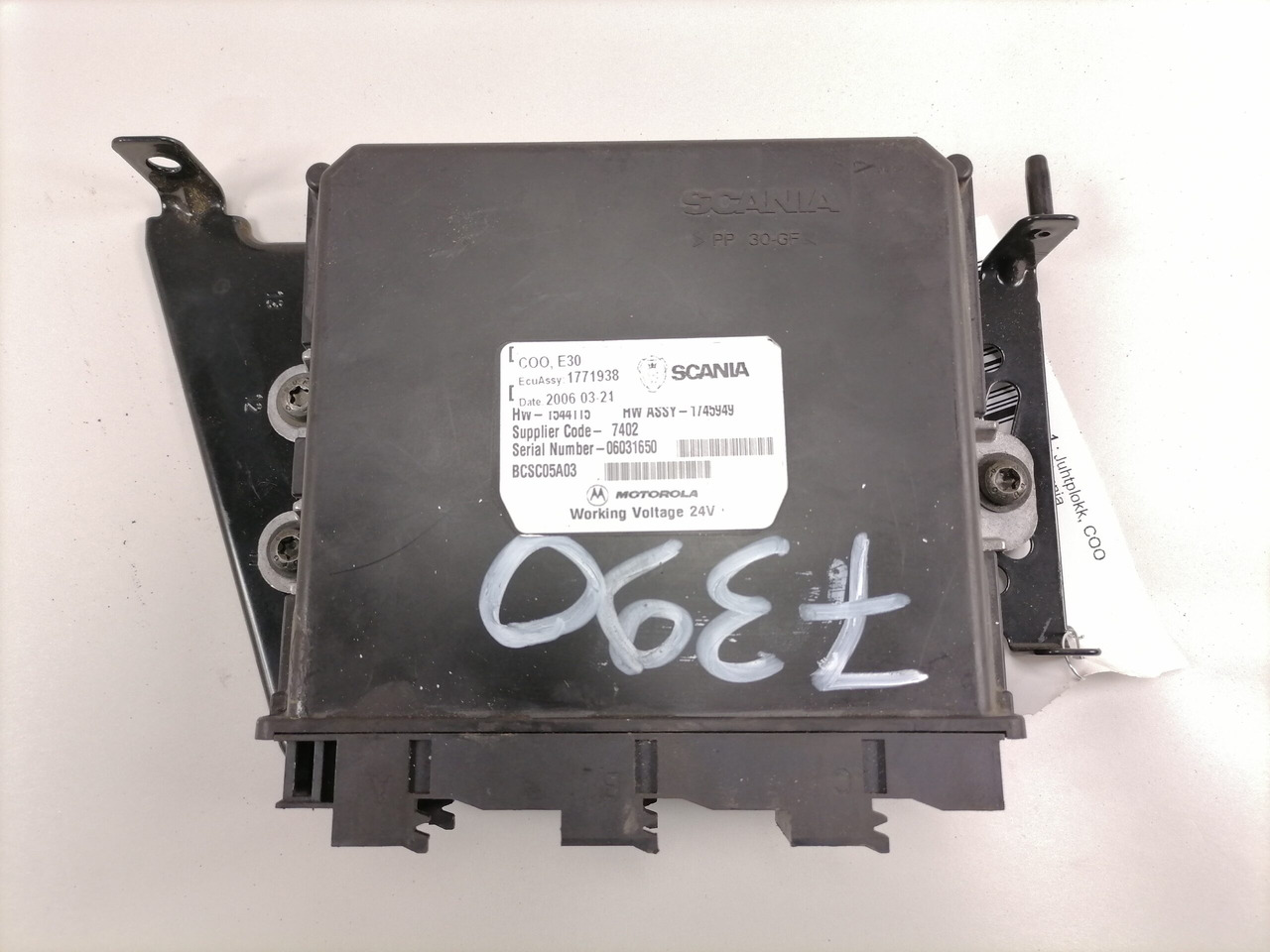 Scania Ecu 1771938 - ECU për Kamioni: foto 3 Scania Ecu 1771938 - ECU për Kamioni: foto 3