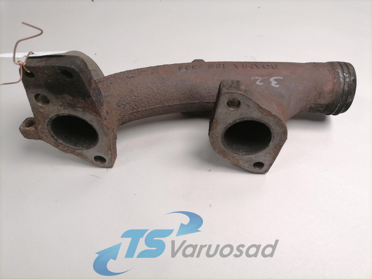 Scania Exhaust mainfold 1857383 - Kolektori i shkarkimit për Kamioni: foto 2 Scania Exhaust mainfold 1857383 - Kolektori i shkarkimit për Kamioni: foto 2