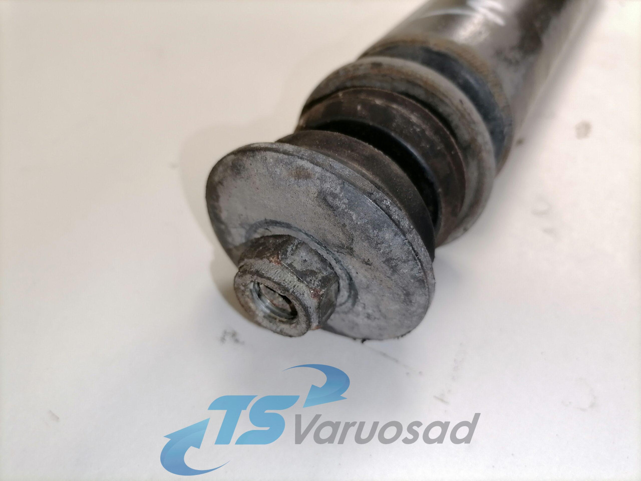 Scania First axel shock absorber T1330 - Amortizatorë goditjesh për Kamioni: foto 3 Scania First axel shock absorber T1330 - Amortizatorë goditjesh për Kamioni: foto 3