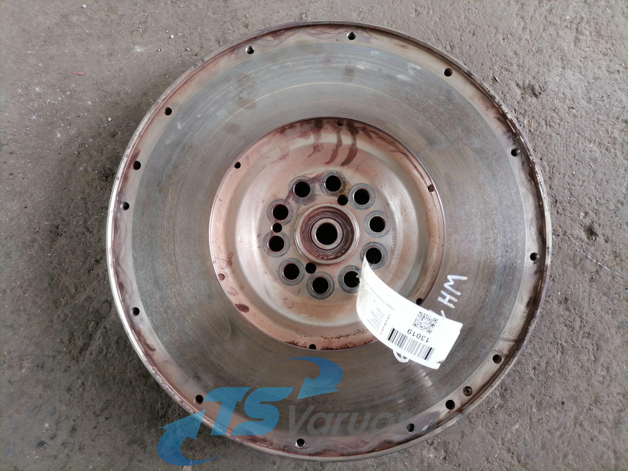 Scania Flywheel 1776466 - Pjesa universale për Kamioni: foto 3 Scania Flywheel 1776466 - Pjesa universale për Kamioni: foto 3