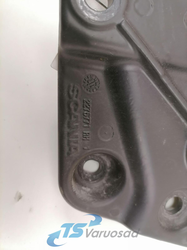 Scania Iluvõre kandurhing 2276771 - Grilë për Kamioni: foto 4 Scania Iluvõre kandurhing 2276771 - Grilë për Kamioni: foto 4