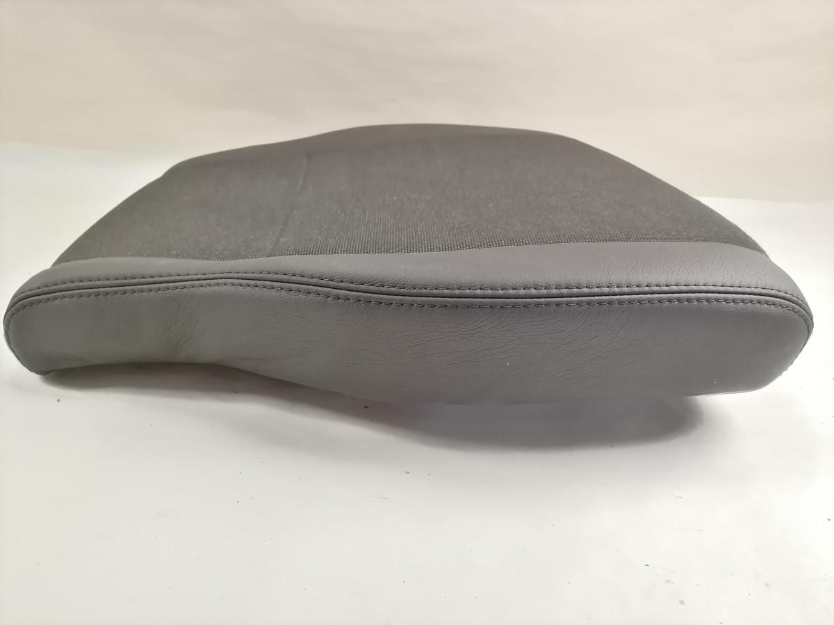 Scania Istmepadi (taastatud) 2189697 - Ndenjësja për Kamioni: foto 3 Scania Istmepadi (taastatud) 2189697 - Ndenjësja për Kamioni: foto 3