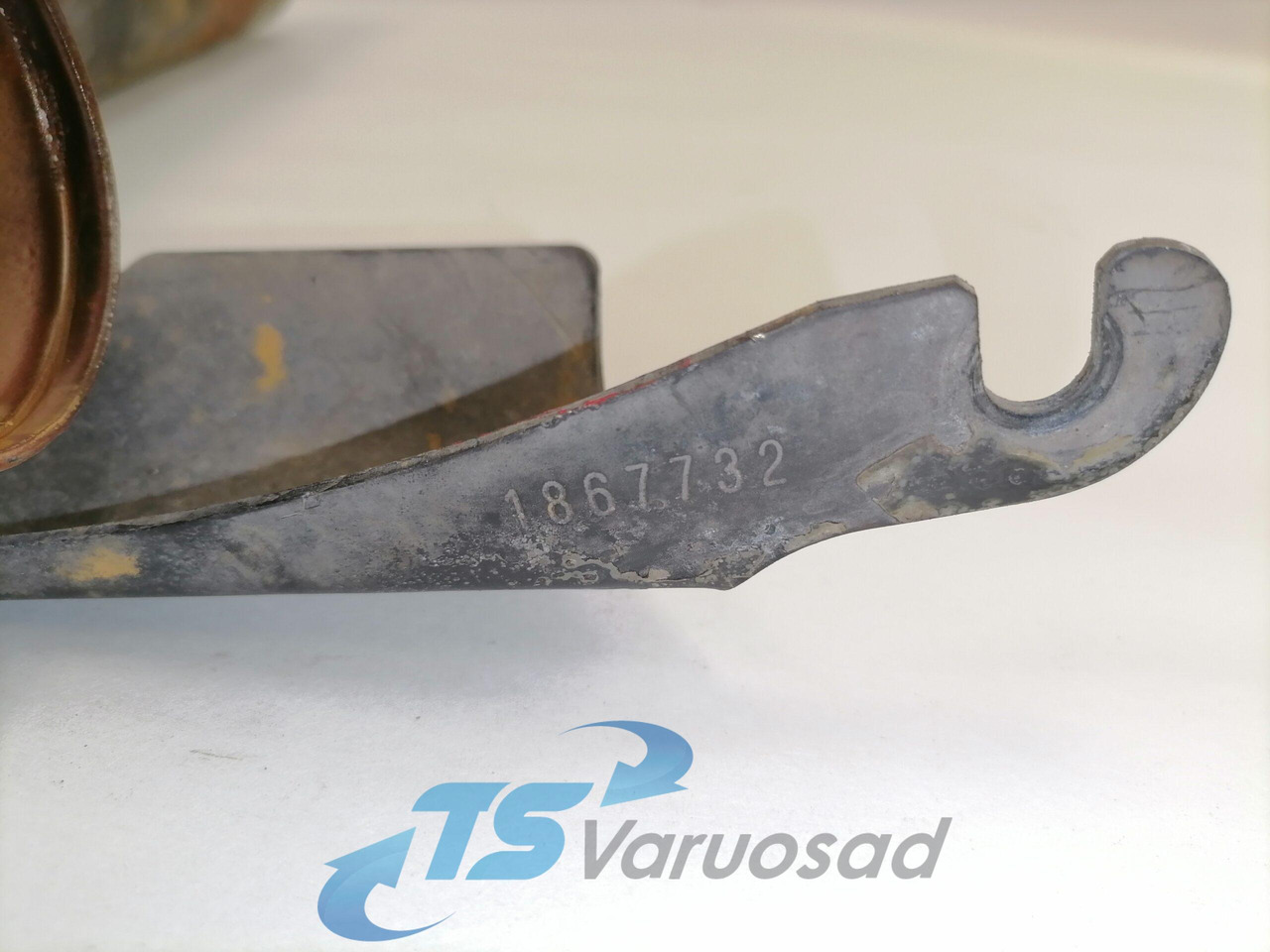 Scania Jahutusvedeliku toru, retarder 1867732 - Sistemi i ftohjes për Kamioni: foto 4 Scania Jahutusvedeliku toru, retarder 1867732 - Sistemi i ftohjes për Kamioni: foto 4