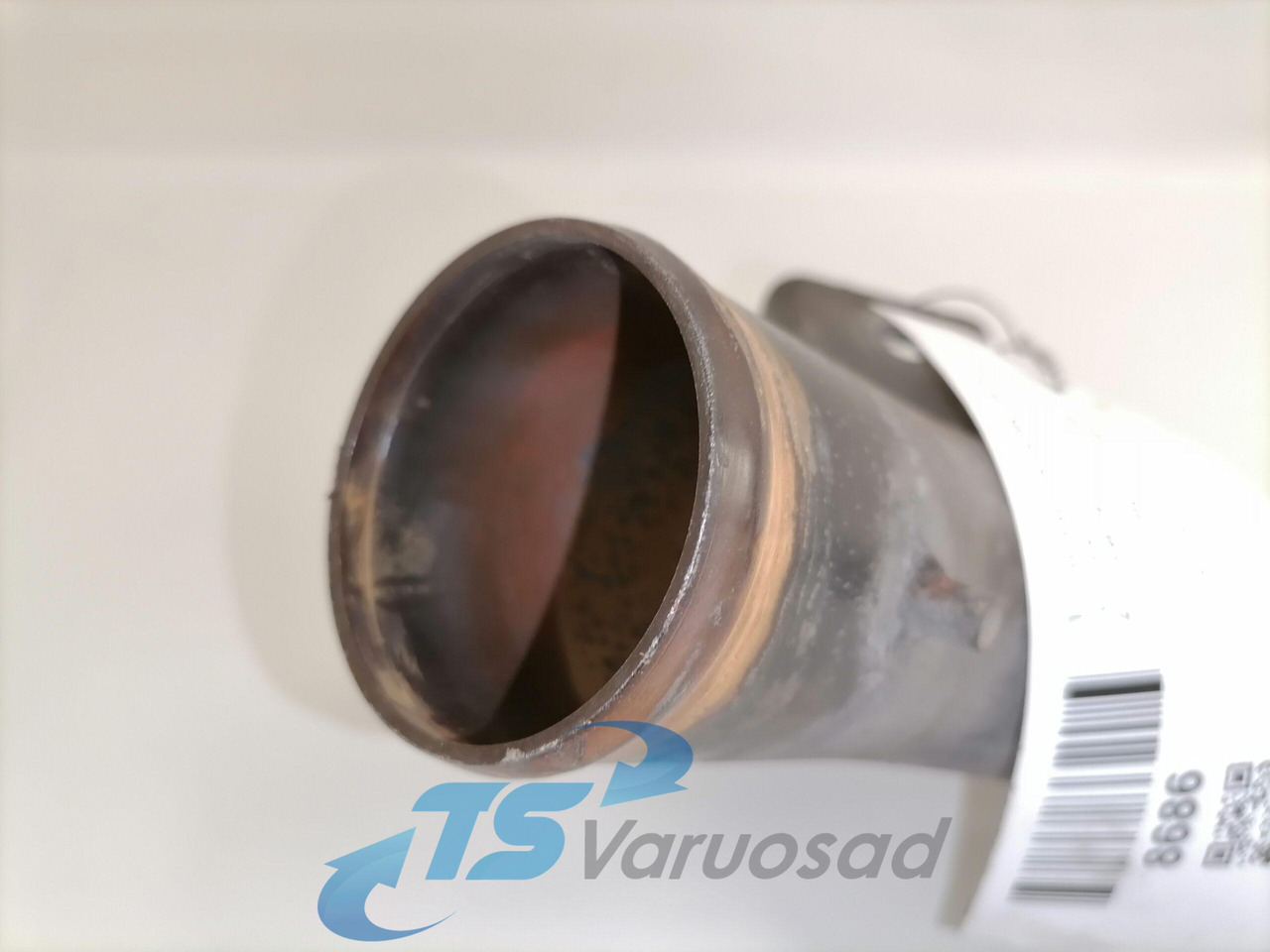 Scania Jahutusvedeliku toru, retarder 2172463 - Sistemi i ftohjes për Kamioni: foto 3 Scania Jahutusvedeliku toru, retarder 2172463 - Sistemi i ftohjes për Kamioni: foto 3
