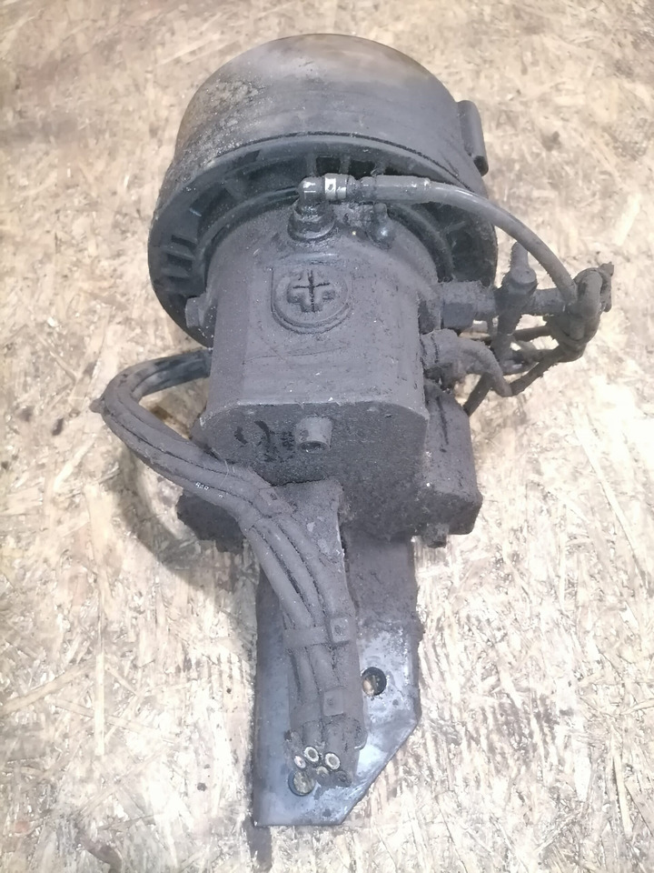 Scania Keskmäärde pump 1752505 - Pjesa universale për Kamioni: foto 5 Scania Keskmäärde pump 1752505 - Pjesa universale për Kamioni: foto 5