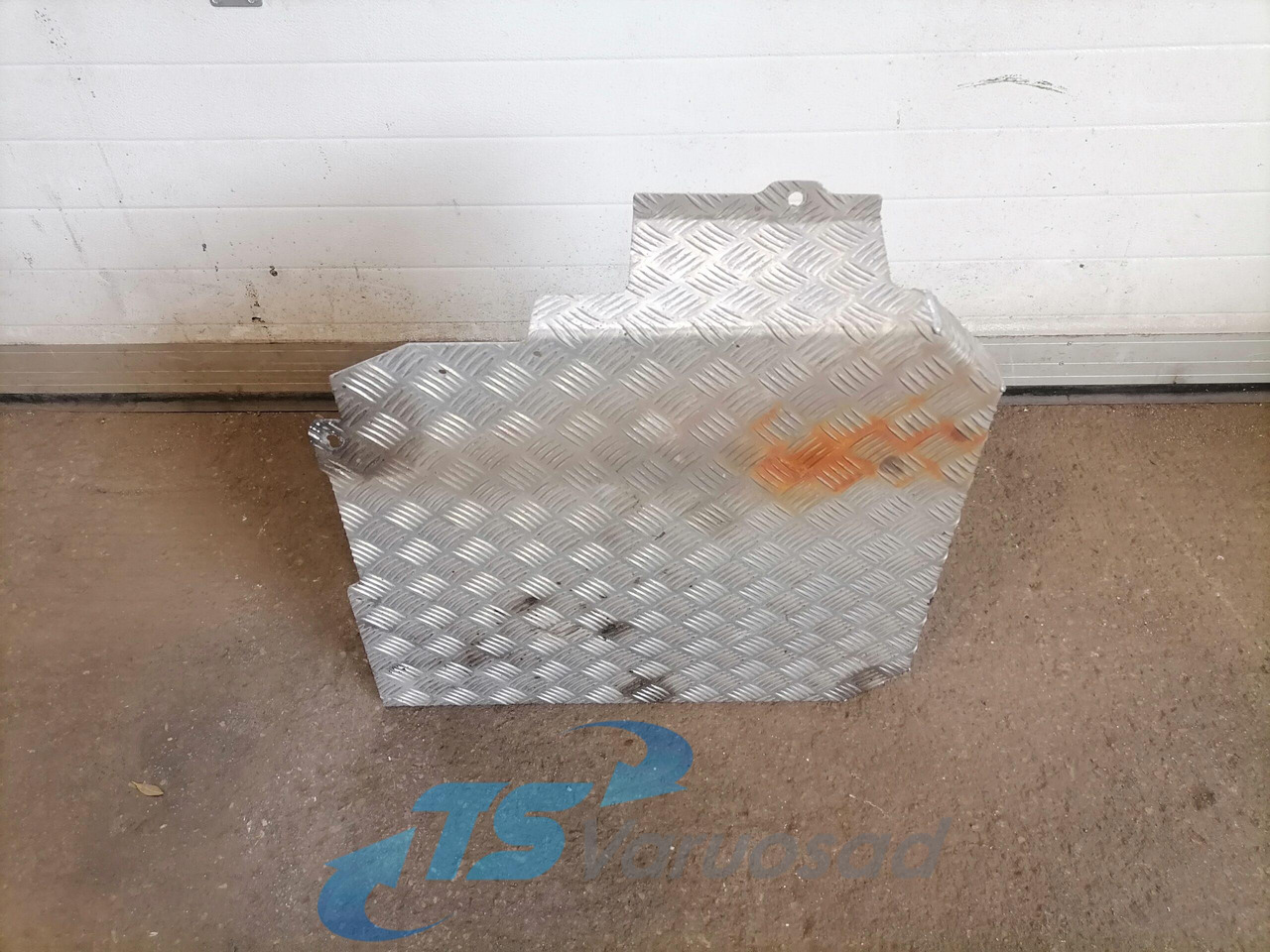 Scania Muffler cover 2191427 - Zhurmëmbytësi për Kamioni: foto 4 Scania Muffler cover 2191427 - Zhurmëmbytësi për Kamioni: foto 4