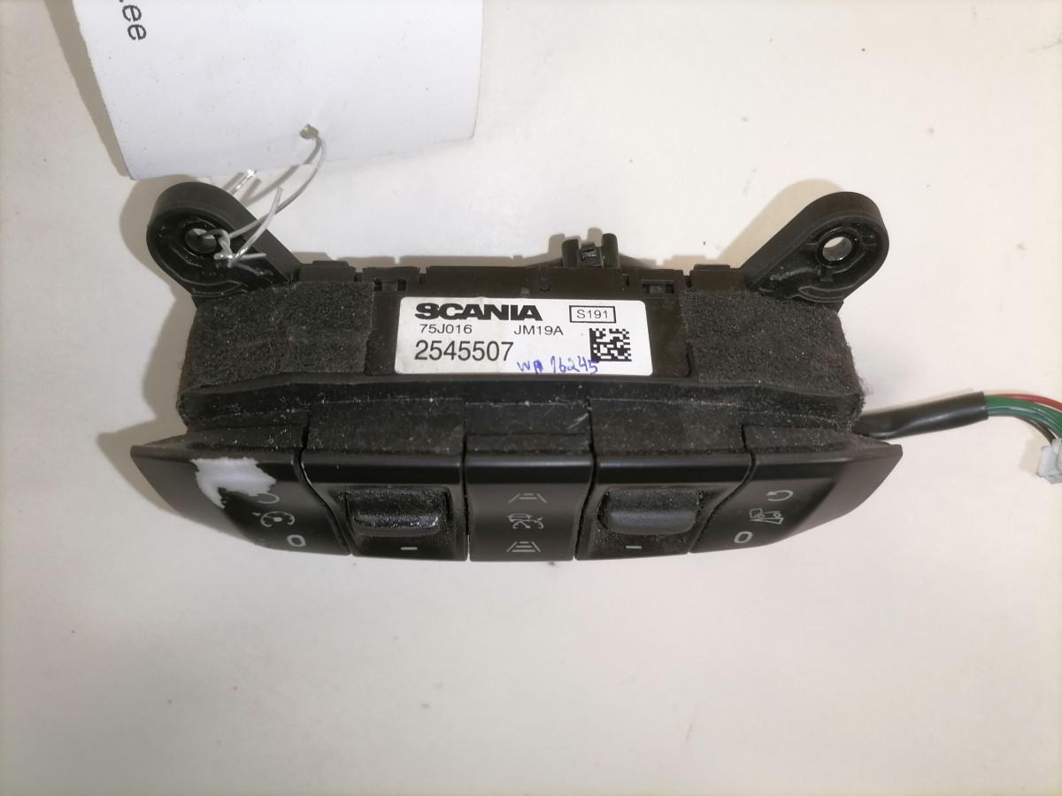 Scania Roolinupp 2545507 - Sistemi i drejtimit për Kamioni: foto 3 Scania Roolinupp 2545507 - Sistemi i drejtimit për Kamioni: foto 3