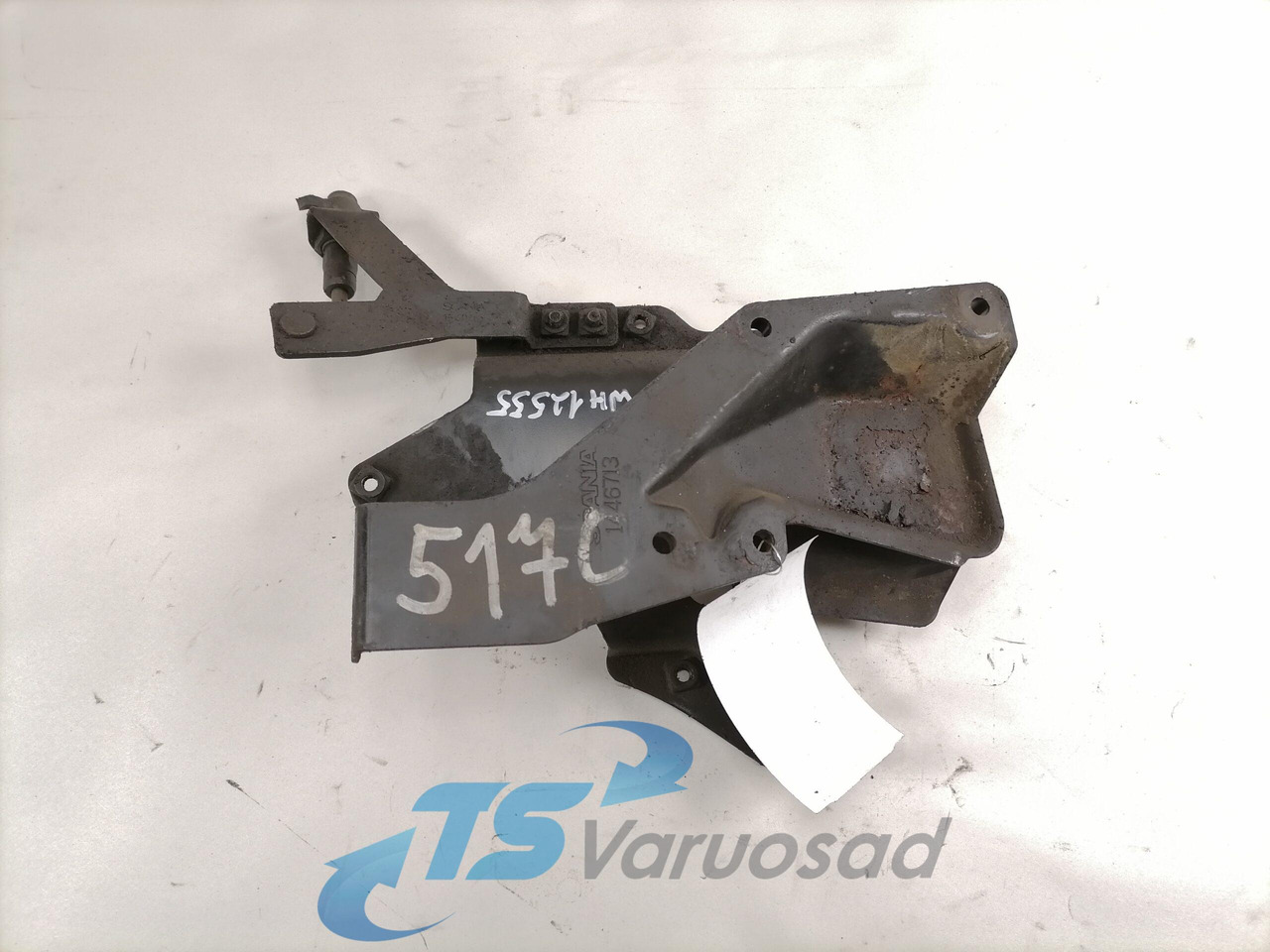 Scania Roolisüsteemi õlimahuti kandur 1446713 - Tubi i sistemit të drejtimit për Kamioni: foto 1 Scania Roolisüsteemi õlimahuti kandur 1446713 - Tubi i sistemit të drejtimit për Kamioni: foto 1