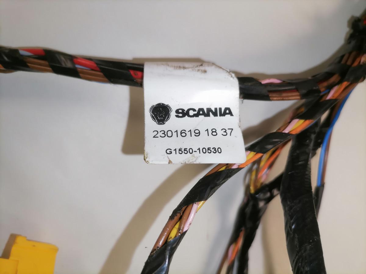 Scania Salongi soojenduse juhtmestik 2301619 - Pjesa universale për Kamioni: foto 4 Scania Salongi soojenduse juhtmestik 2301619 - Pjesa universale për Kamioni: foto 4