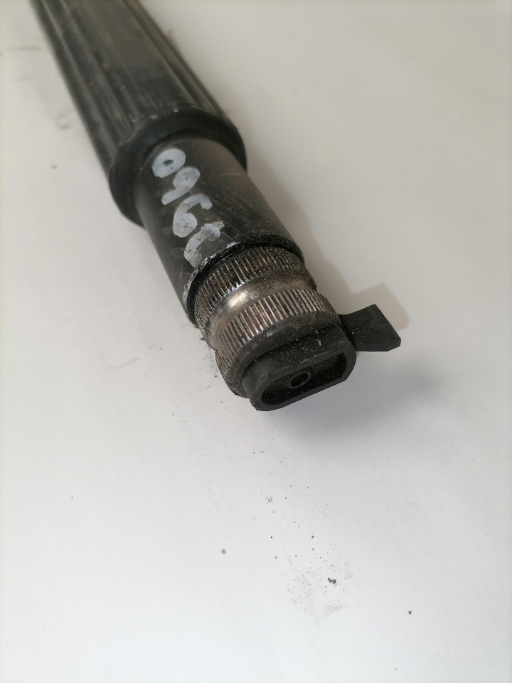 Scania Steering column 1520426 - Sistemi i drejtimit për Kamioni: foto 3 Scania Steering column 1520426 - Sistemi i drejtimit për Kamioni: foto 3