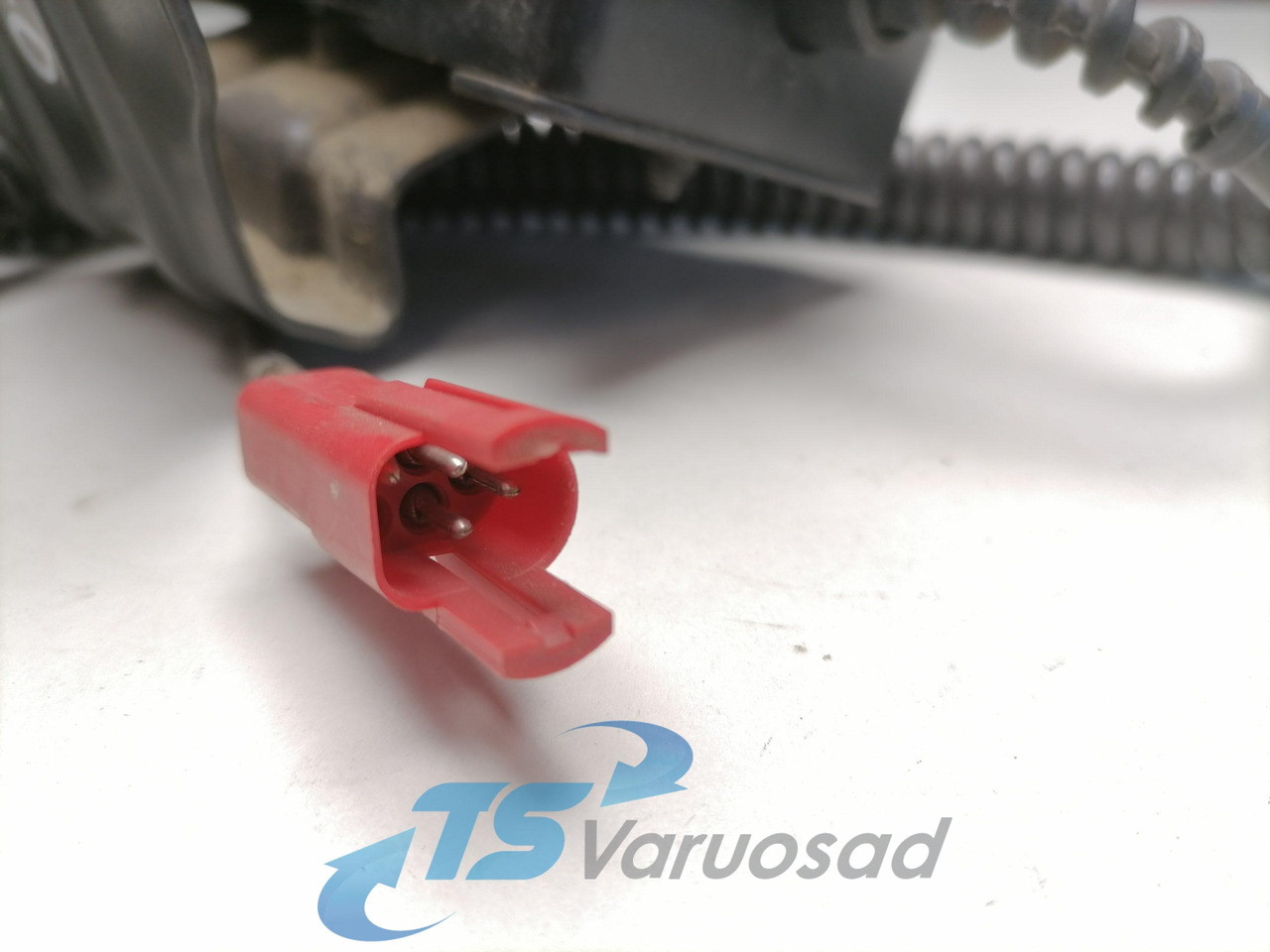 Scania Suspension control 1403270 - Pezullimi për Kamioni: foto 4 Scania Suspension control 1403270 - Pezullimi për Kamioni: foto 4