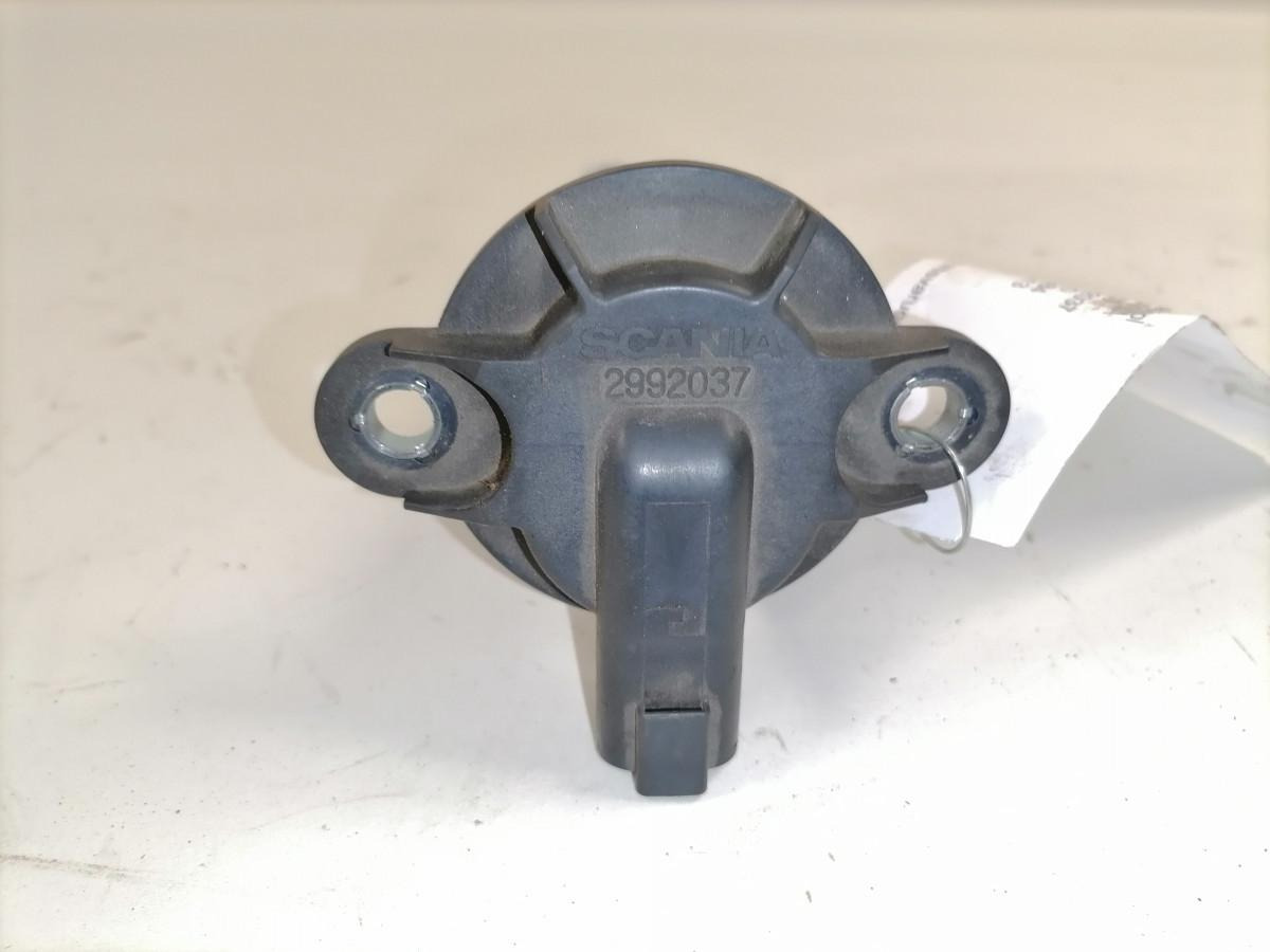 Scania Süütepool 2992037 - Pompa e karburantit për Kamioni: foto 3 Scania Süütepool 2992037 - Pompa e karburantit për Kamioni: foto 3