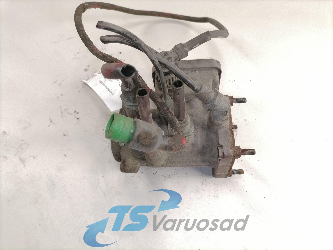 Scania Trailer brake pressure control 1790879 - Valvul frenave për Kamioni: foto 4 Scania Trailer brake pressure control 1790879 - Valvul frenave për Kamioni: foto 4
