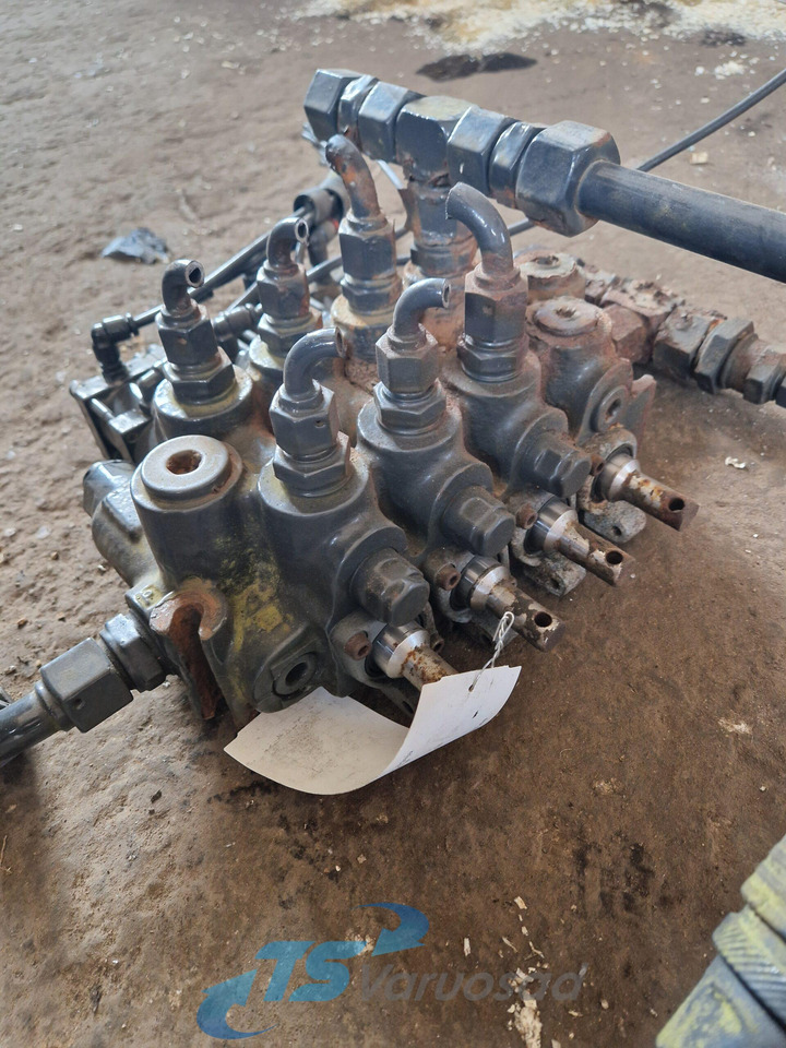 Universaalne Hydraulic control - Sistemi hidraulik për Kamioni: foto 1 Universaalne Hydraulic control - Sistemi hidraulik për Kamioni: foto 1