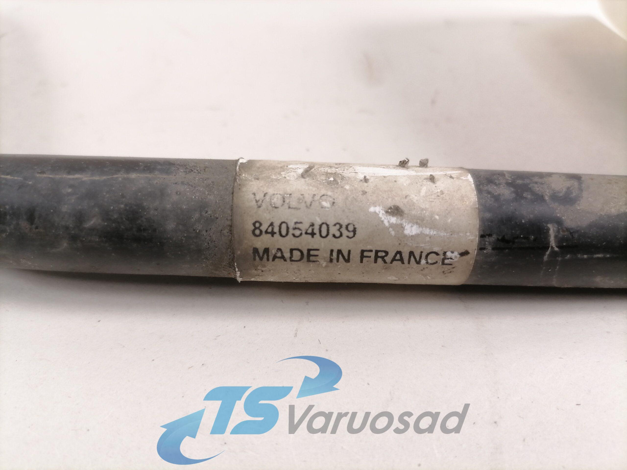 Volvo A/C pipe 84054039 - Ngrohja/ Ventilimi për Kamioni: foto 3 Volvo A/C pipe 84054039 - Ngrohja/ Ventilimi për Kamioni: foto 3