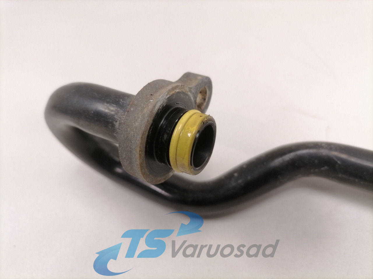 Volvo A/C pipe 84054039 - Ngrohja/ Ventilimi për Kamioni: foto 4 Volvo A/C pipe 84054039 - Ngrohja/ Ventilimi për Kamioni: foto 4