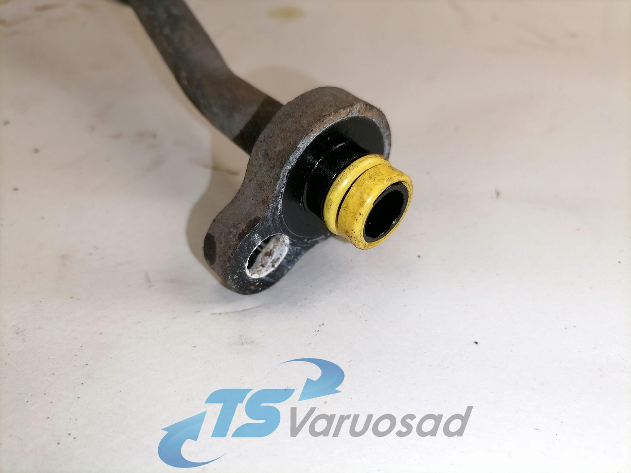 Volvo A/C pipe 84218497 - Ngrohja/ Ventilimi për Kamioni: foto 3 Volvo A/C pipe 84218497 - Ngrohja/ Ventilimi për Kamioni: foto 3