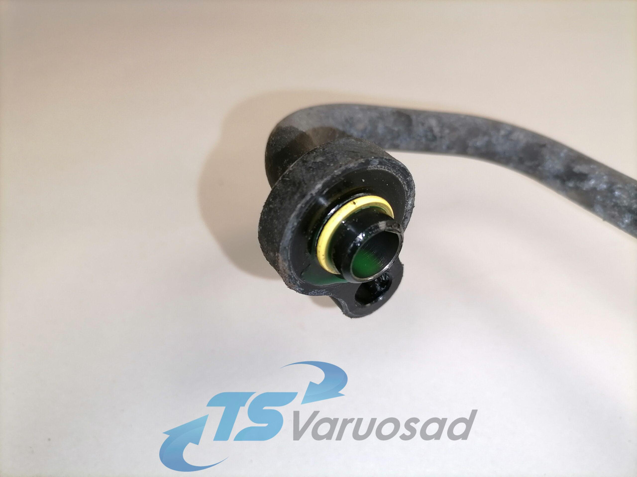 Volvo A/C pipe 84218499 - Ngrohja/ Ventilimi për Kamioni: foto 5 Volvo A/C pipe 84218499 - Ngrohja/ Ventilimi për Kamioni: foto 5