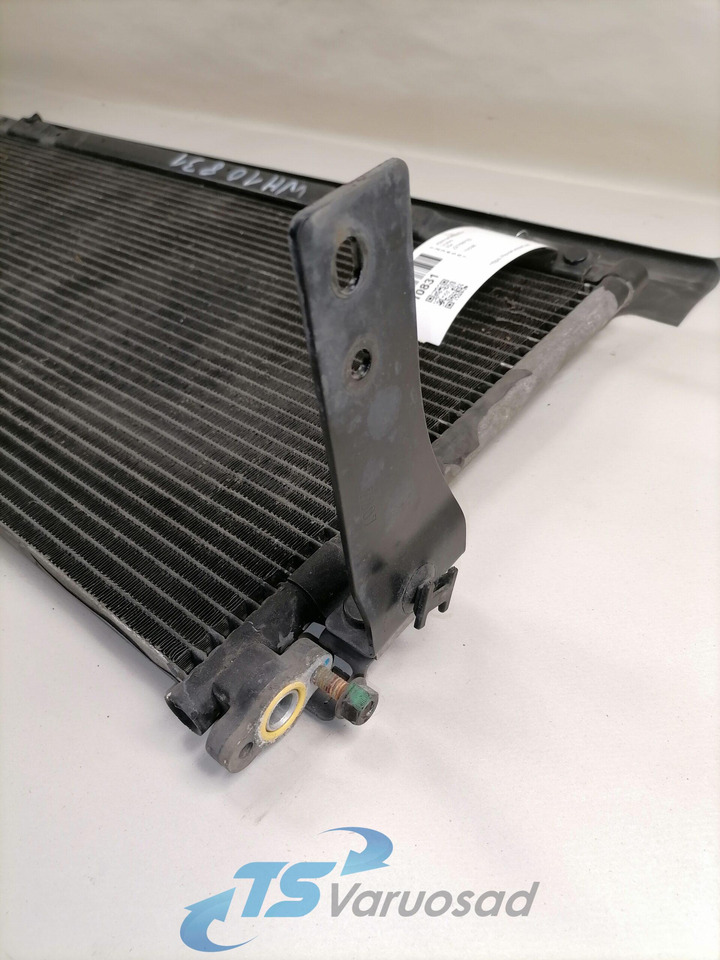Volvo A/C radiator 22768792 - Ngrohja/ Ventilimi për Kamioni: foto 3 Volvo A/C radiator 22768792 - Ngrohja/ Ventilimi për Kamioni: foto 3