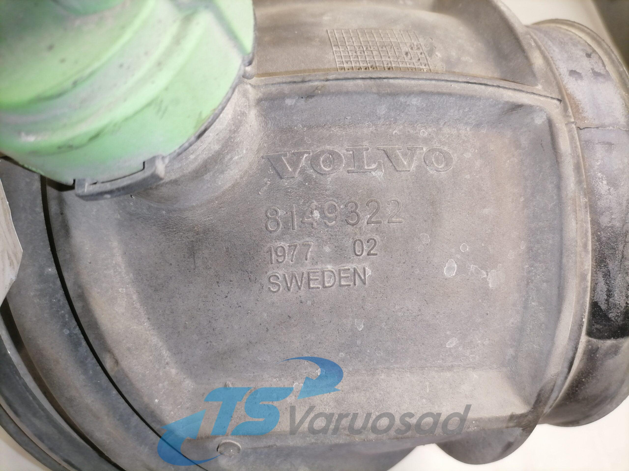 Volvo Air intake 8149322 - Sistemi i marrjes së ajrit për Kamioni: foto 2 Volvo Air intake 8149322 - Sistemi i marrjes së ajrit për Kamioni: foto 2