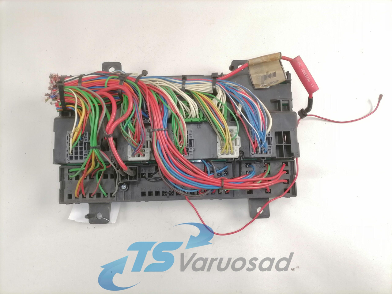 Volvo Central electric unit 20476480 - Siguresa për Kamioni: foto 3 Volvo Central electric unit 20476480 - Siguresa për Kamioni: foto 3